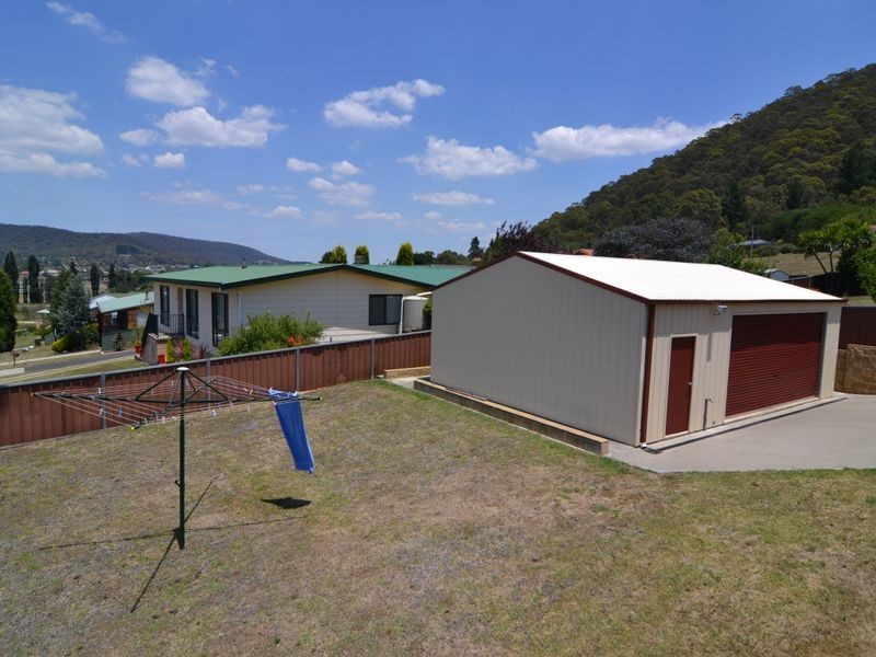 4 Busby Street, Lithgow NSW 2790