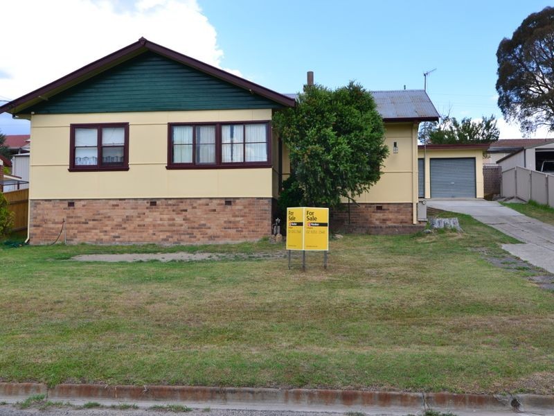 21 Cripps Ave, Wallerawang NSW 2845