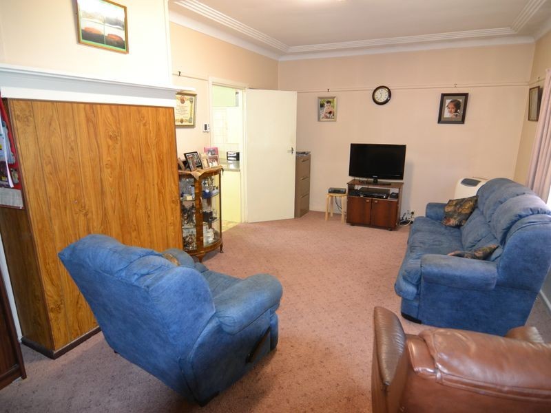 21 Cripps Ave, Wallerawang NSW 2845