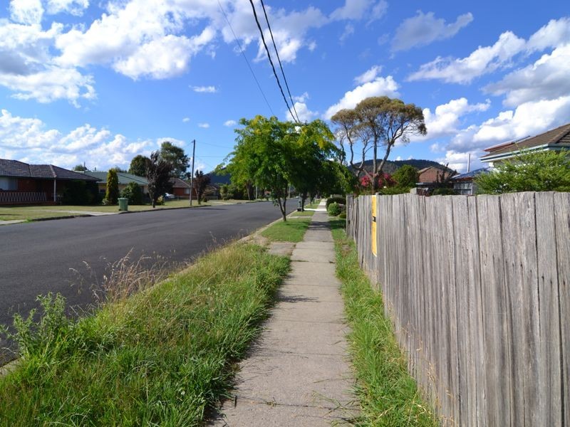 1 Rifle Parade, Lithgow NSW 2790