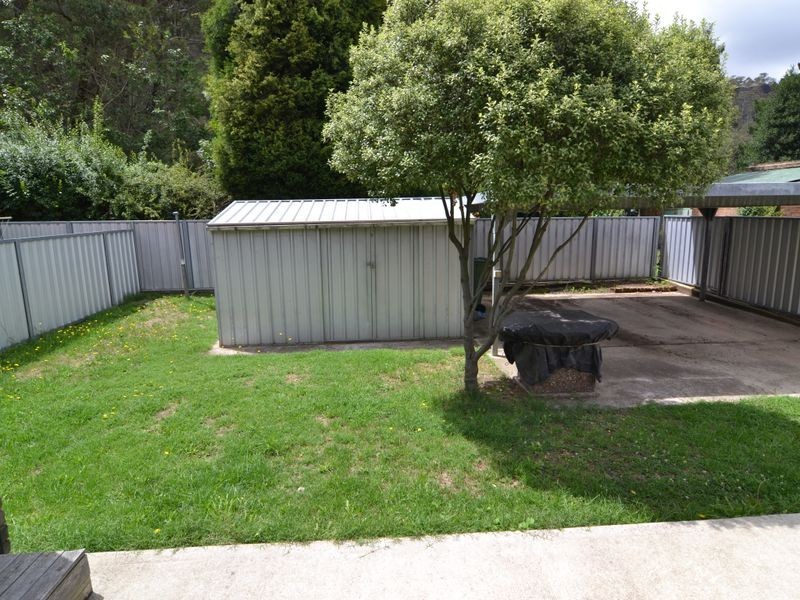 11 Bragg Street, Lithgow NSW 2790