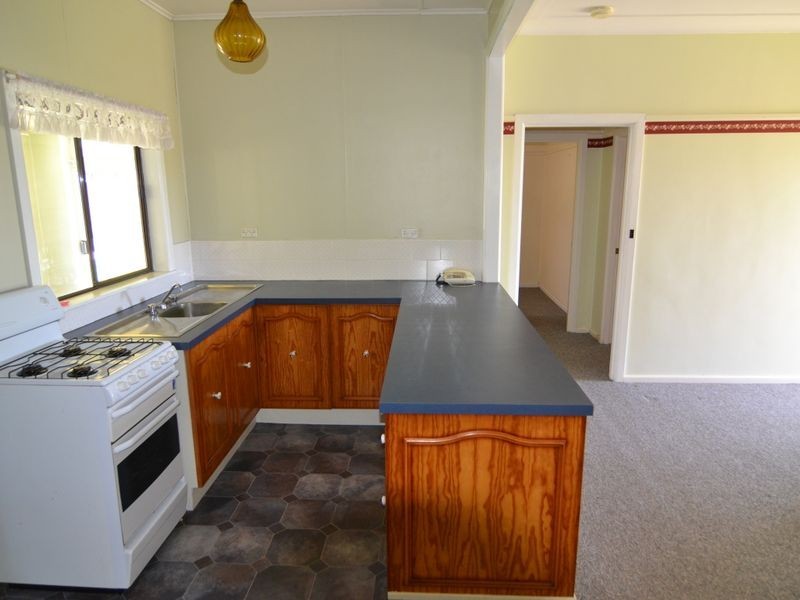 39 Cary Ave, Wallerawang NSW 2845