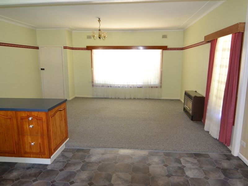 39 Cary Ave, Wallerawang NSW 2845
