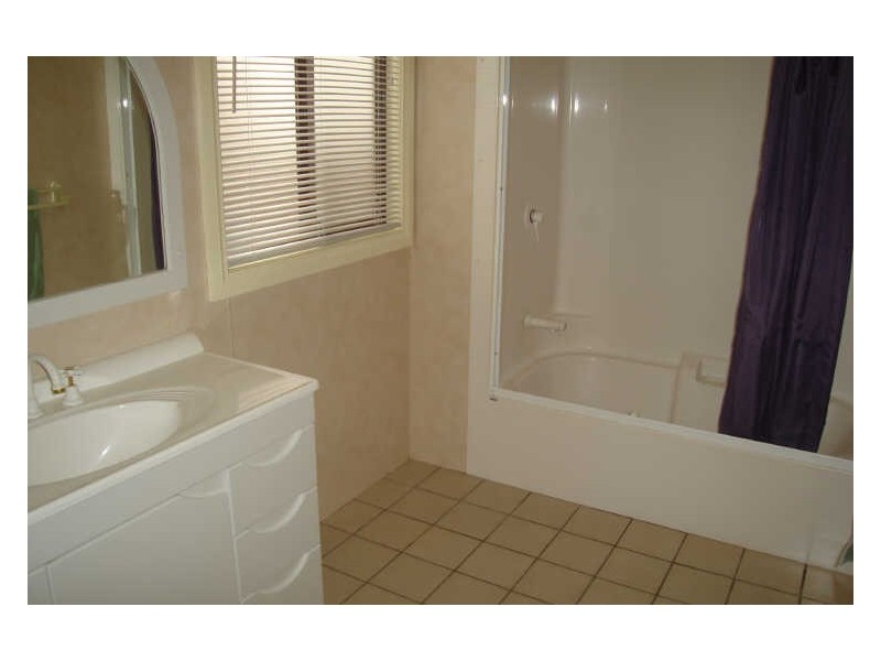 76 Laurence Street, Lithgow NSW 2790