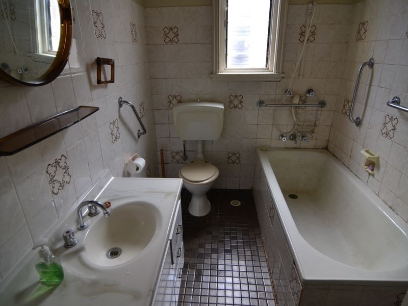 128 Hassans Walls Road, Lithgow NSW 2790