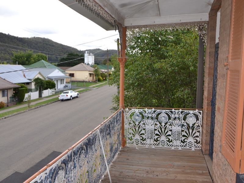 21 Inch Street, Lithgow NSW 2790