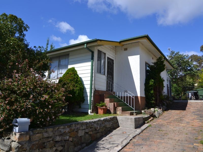 24 Rabaul Street, Lithgow NSW 2790