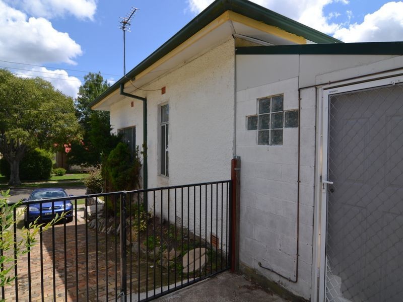 24 Rabaul Street, Lithgow NSW 2790