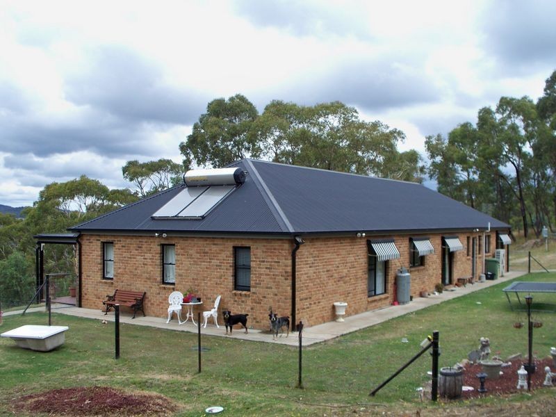 2B Hughes Lane, Marrangaroo NSW 2790