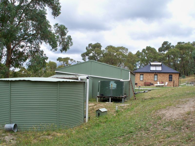 2B Hughes Lane, Marrangaroo NSW 2790