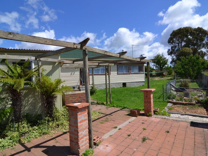 4 Mudgee Street, Wallerawang NSW 2845