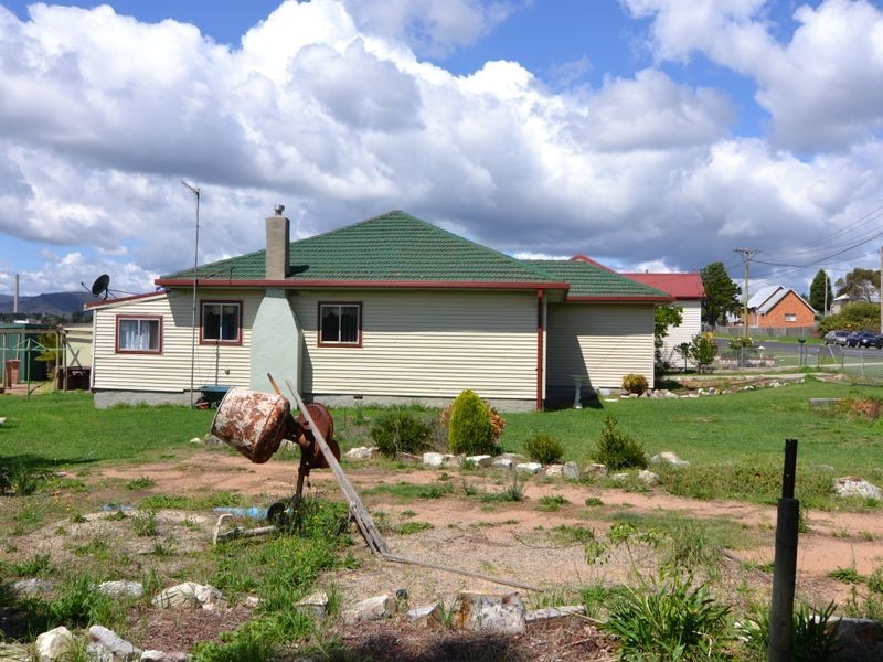 4 Mudgee Street, Wallerawang NSW 2845