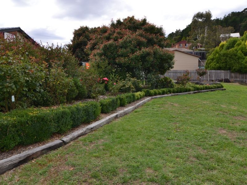 15 Eddy Street, Lithgow NSW 2790