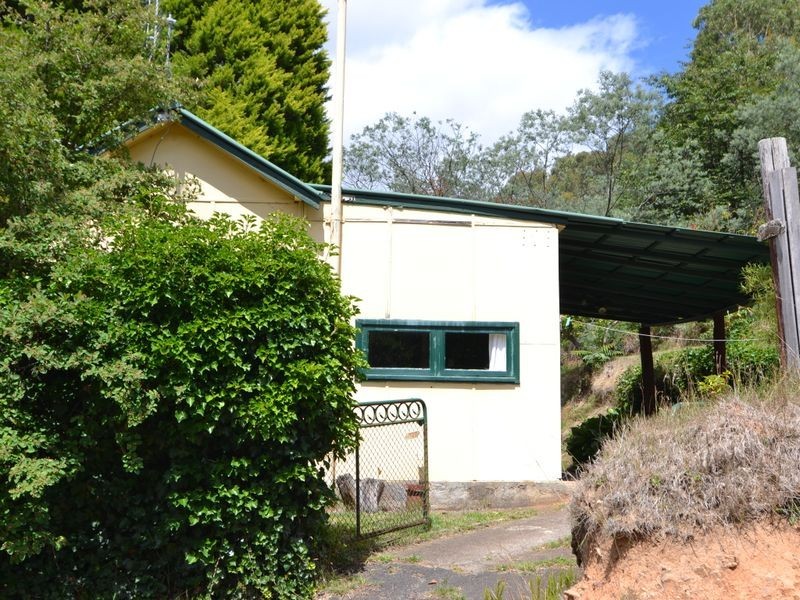 27 Mills Street, Lithgow NSW 2790