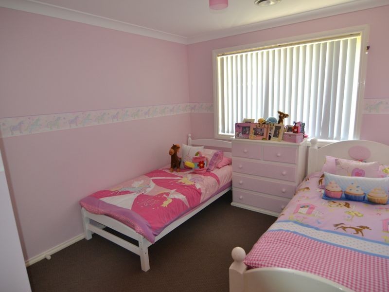 7 Robinia Drive, Lithgow NSW 2790