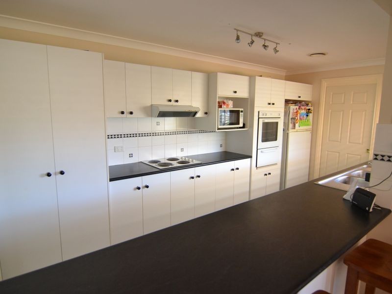 7 Robinia Drive, Lithgow NSW 2790