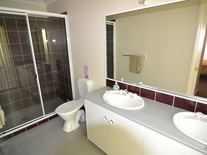 7 Robinia Drive, Lithgow NSW 2790