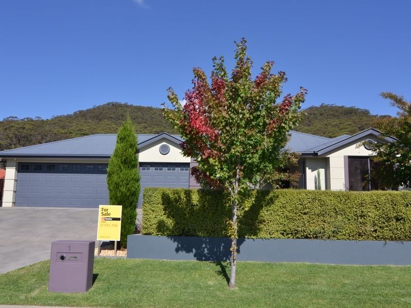 1 Acer Place, Lithgow NSW 2790