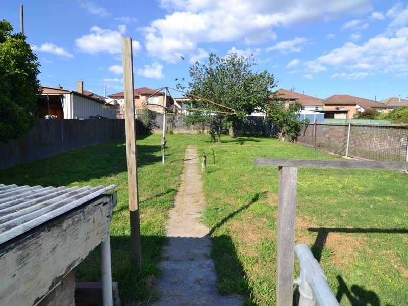 19 Sandford Avenue, Lithgow NSW 2790