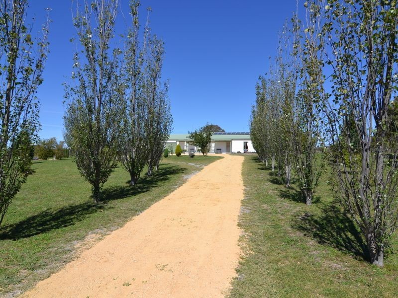 22 Ellen Close, Portland NSW 2847