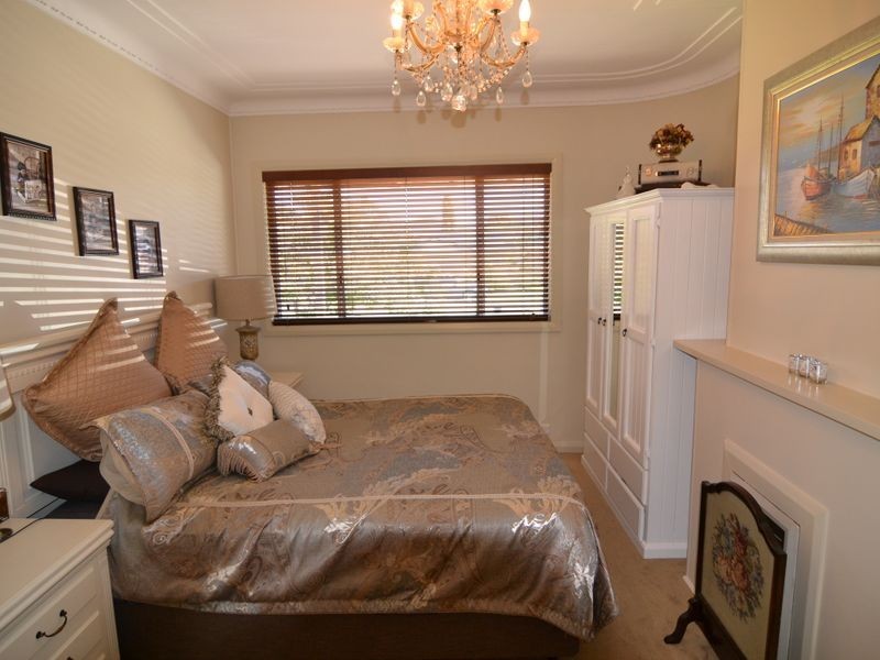 21 Rifle Parade, Lithgow NSW 2790