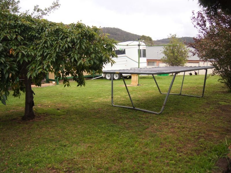 79 Inch Street, Lithgow NSW 2790