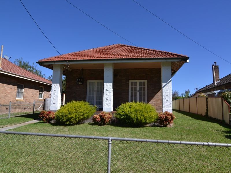 3 Martini Parade, Lithgow NSW 2790