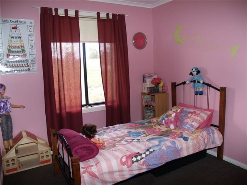 53 George Parade, Pipers Flat NSW 2847