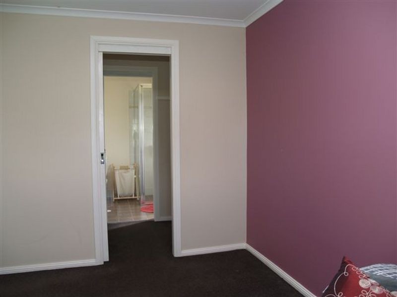 53 George Parade, Pipers Flat NSW 2847