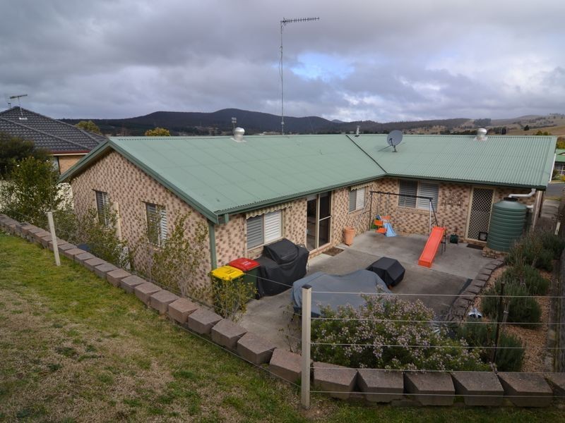 6 Corderoy Place, Wallerawang NSW 2845