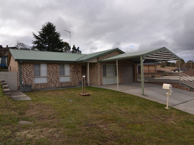 6 Corderoy Place, Wallerawang NSW 2845