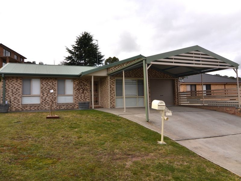 6 Corderoy Place, Wallerawang NSW 2845