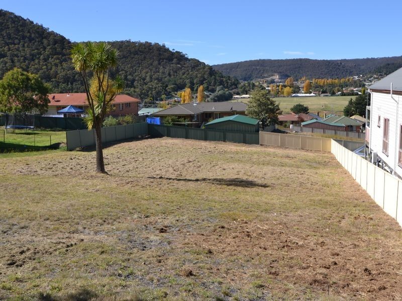 12 Hepburn Street, Lithgow NSW 2790