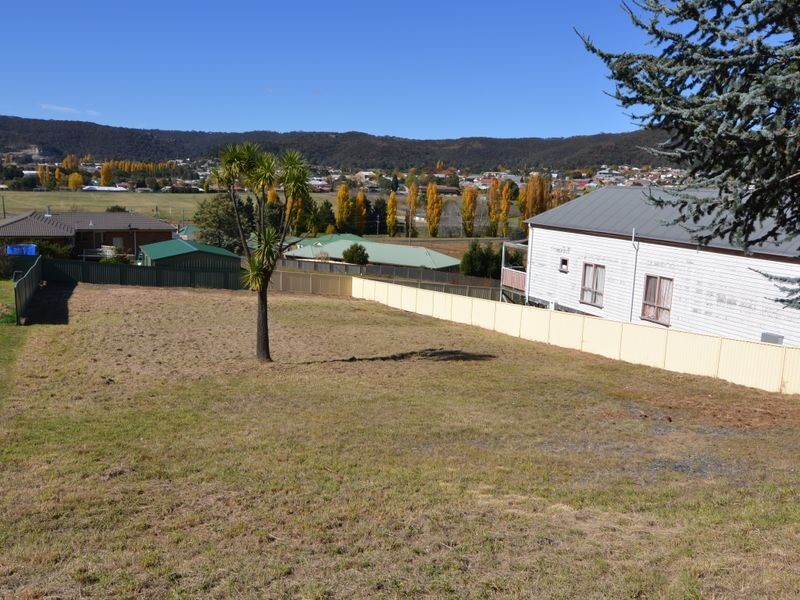 12 Hepburn Street, Lithgow NSW 2790