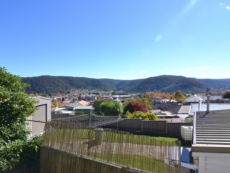 2 Eskbank Street, Lithgow NSW 2790