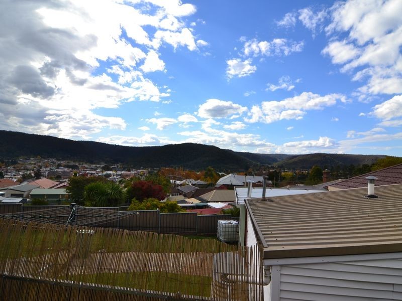 2 Eskbank Street, Lithgow NSW 2790