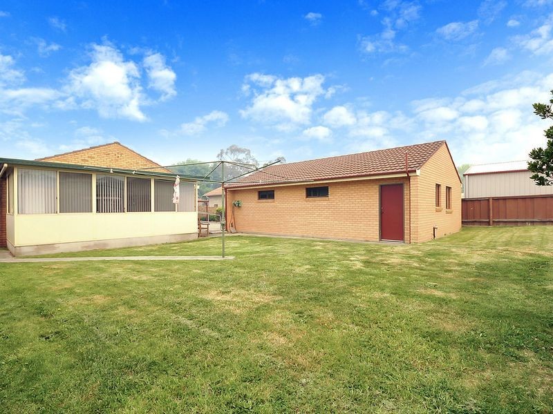 10 Enfield Ave, Lithgow NSW 2790