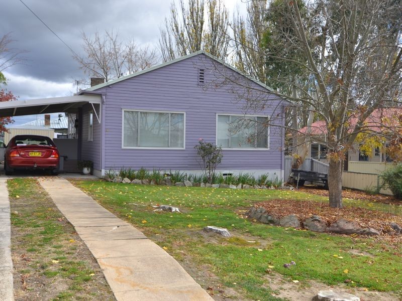 27 Hume Ave, Wallerawang NSW 2845