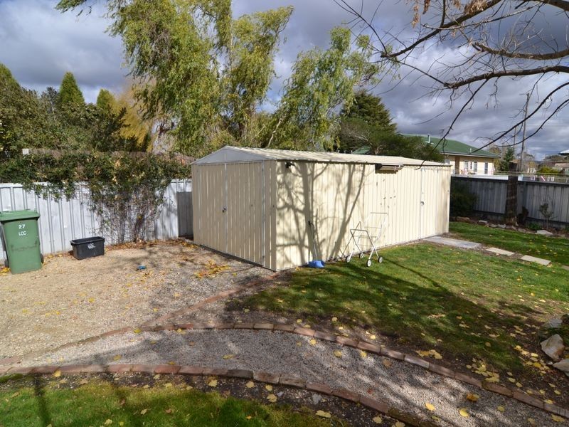 27 Hume Ave, Wallerawang NSW 2845