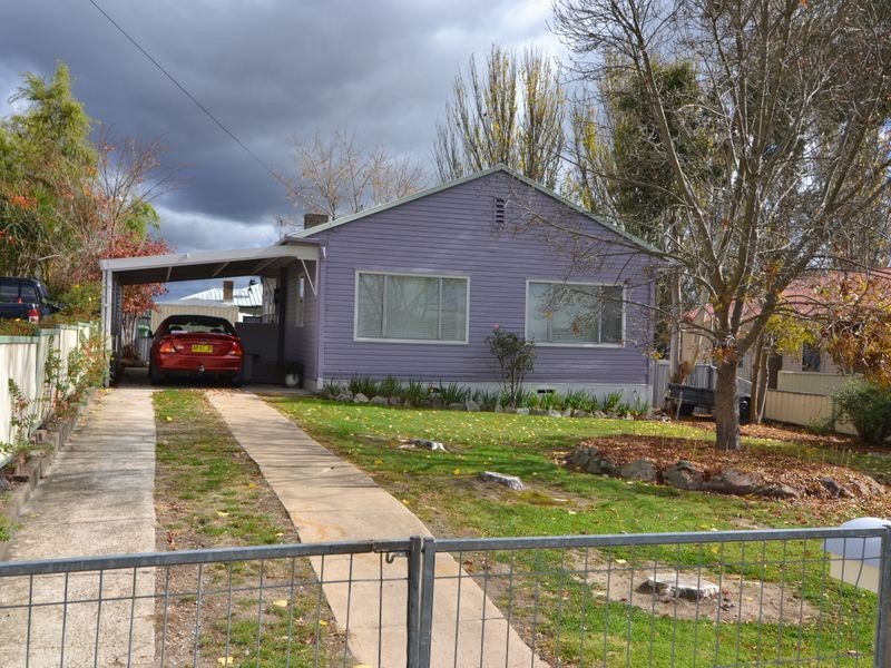 27 Hume Ave, Wallerawang NSW 2845