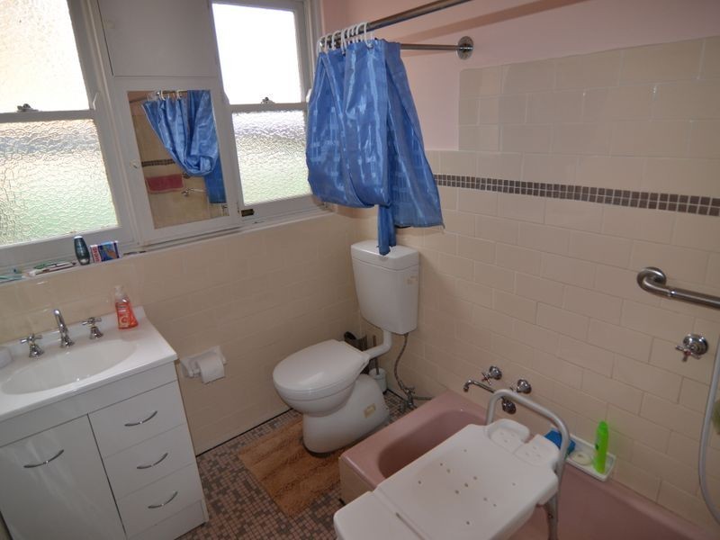 66 Martini Parade, Lithgow NSW 2790