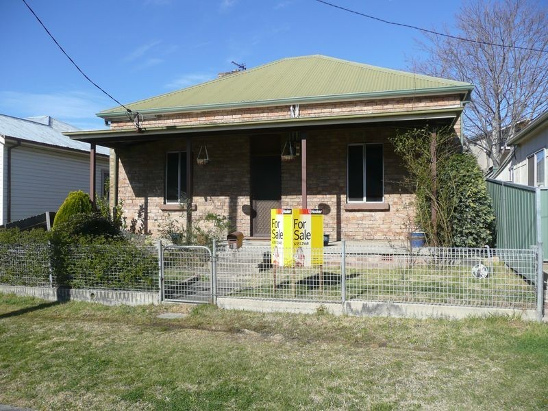 75 Inch Street, Lithgow NSW 2790
