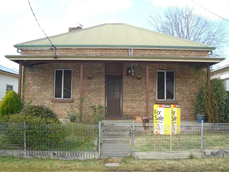 75 Inch Street, Lithgow NSW 2790