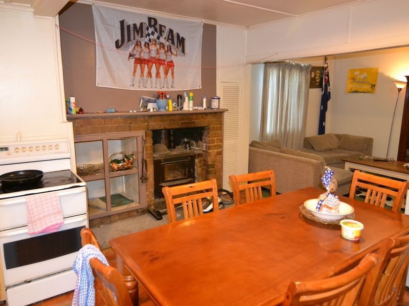 24 Coalbrook Street, Lithgow NSW 2790