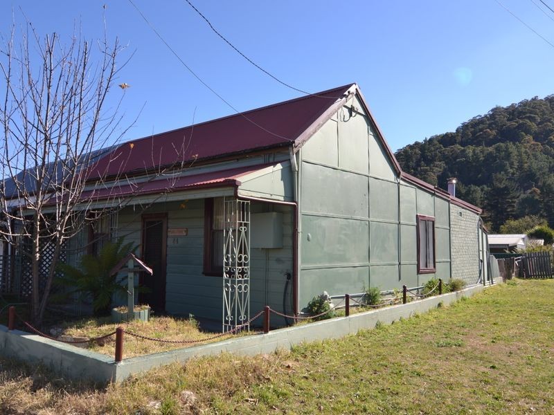 24 Coalbrook Street, Lithgow NSW 2790