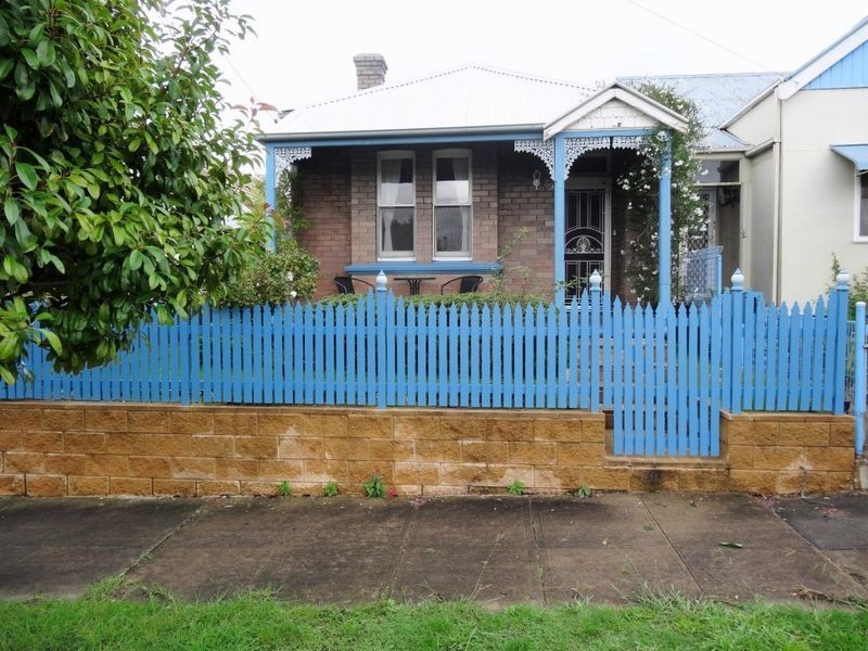 39 Ferro Street, Lithgow NSW 2790