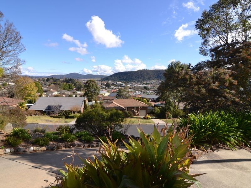 17 Blaxland Street, Lithgow NSW 2790