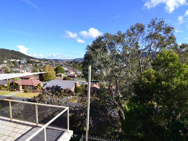 17 Blaxland Street, Lithgow NSW 2790