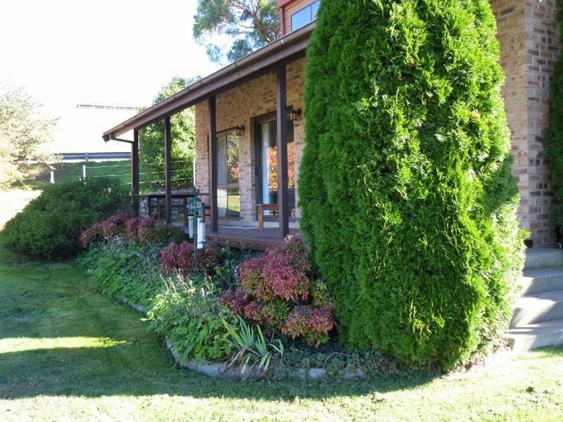 Hughes Lane –  Archvale, Marrangaroo NSW 2790