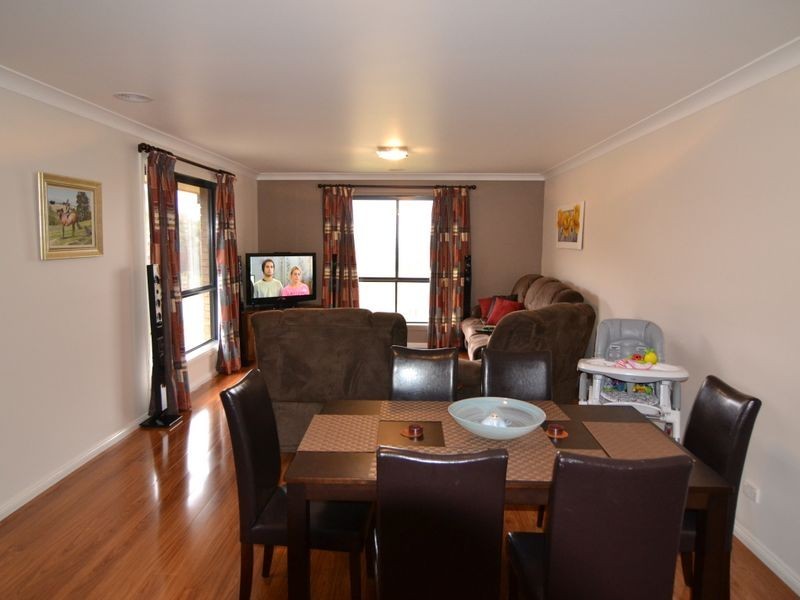 11 Stockade Close, South Bowenfels NSW 2790